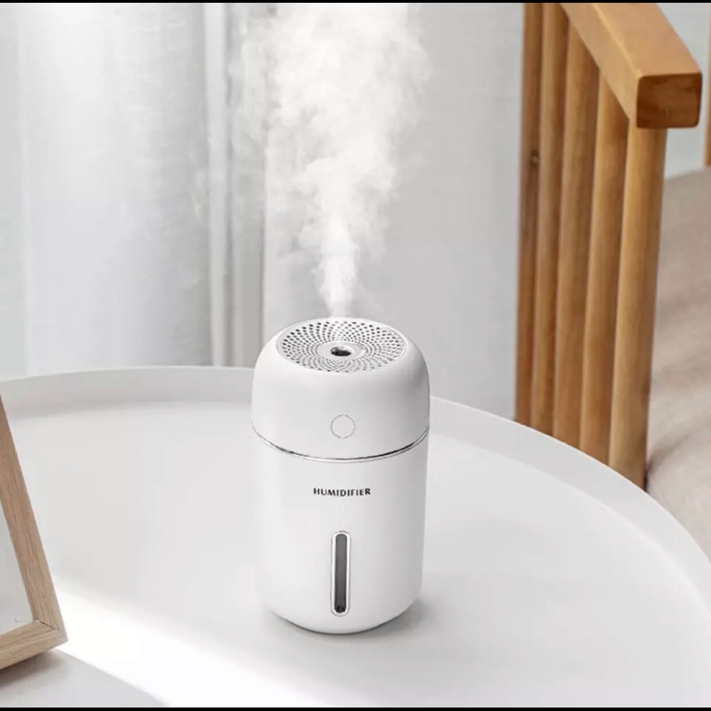Essential-Oil Humidifiers - Picture 2 of 4